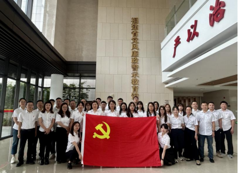 1752221620905978.png image.png